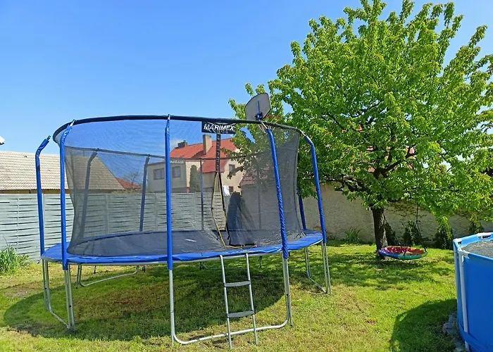 Rekreacni Dum U Elisky A Barusky Semesterbostad